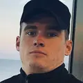 Иван из Калининграда и ищу девушку