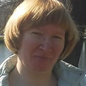 Марина из Кировска, ищу на сайте регулярный секс