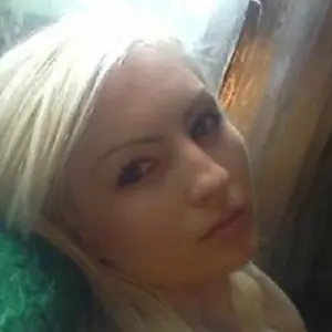 Я Инесса, 25, из Уруши, ищу знакомство для постоянных отношений