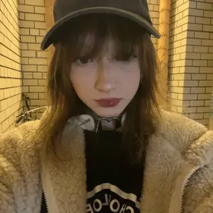 Сонечка из Челябинска, мне 23, познакомлюсь для секса на одну ночь