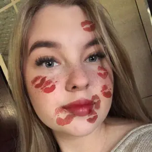 Ангелина из Перми и ищу парня для группового секса
